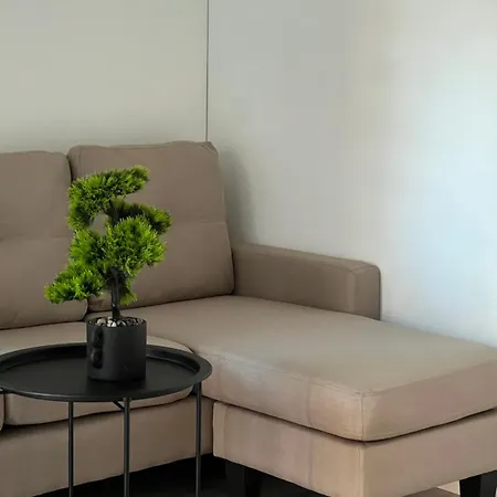 Jura Manyje פלאנגה