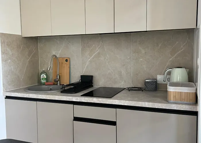 Jura Manyje דירה