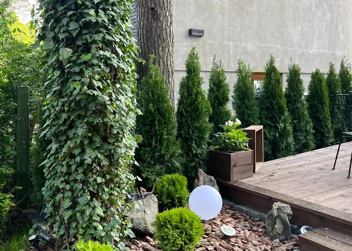 Jura Manyje דירה *